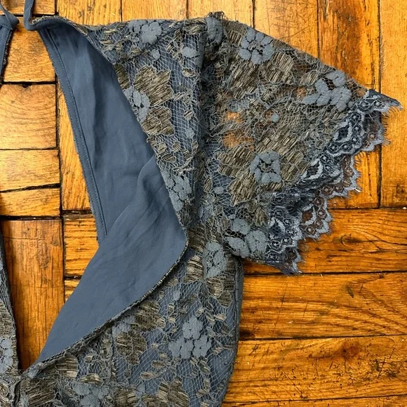 ASTR Blue Lace Romper - Picture 3 of 8